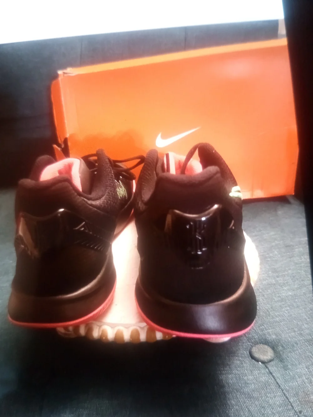 Nike Kyrie Flytrap 2 'Black Hyper Pink' Size 11M Sku: A04438-005... #1